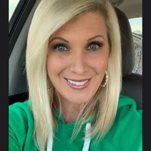 Meet your Posher, Stacy